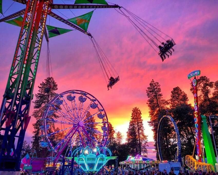 Bear Mountain - Suite 2 グランツ・パス エクステリア 写真